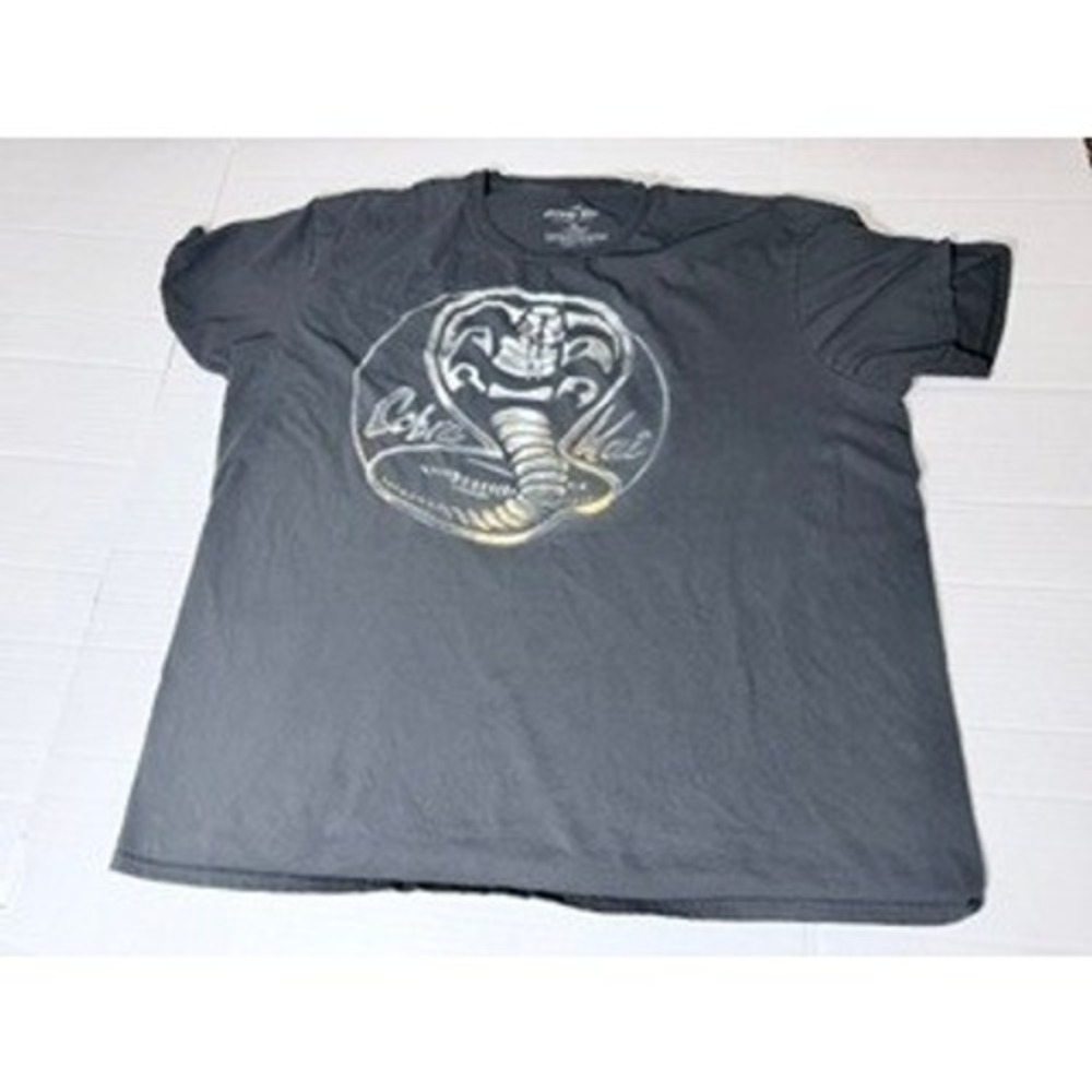 Fifth Sun Cobra Kai Graphic T-Shirt Mens 2XL Gray Short Sleeve Karate Kid Tee